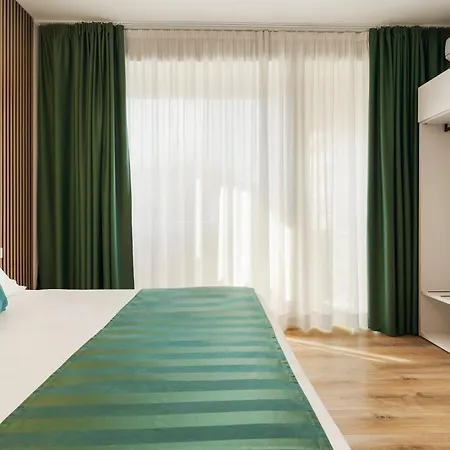 Albadea Deluxe 4*