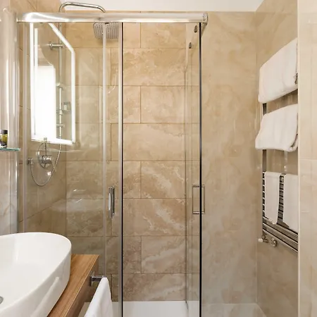 Albadea Deluxe Rome