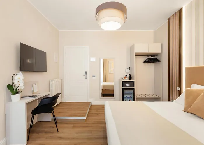 Albadea Deluxe Gæstehus 4*