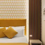 Albadea Deluxe Πανσιόν